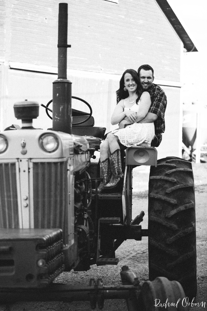 Rachael Osborn Photography // Northern Illinois and Chicago Engagement and Wedding Photography  // Farm Theme Engagement Session