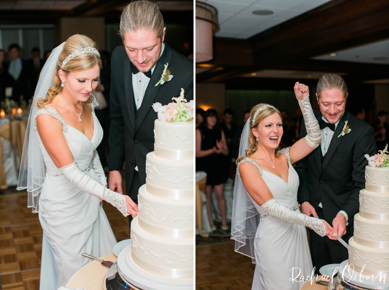© Rachael Osborn Photography // Romantic Downtown Chicago Wedding // Willis Tower Metropolitan Club Wedding Reception 