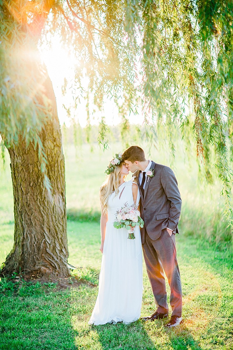 Chicago Bohemian Wedding and Bridal Inspiration at Ellis Equestrian Center by Midwest and Destination Wedding Photographer Rachael Osborn 