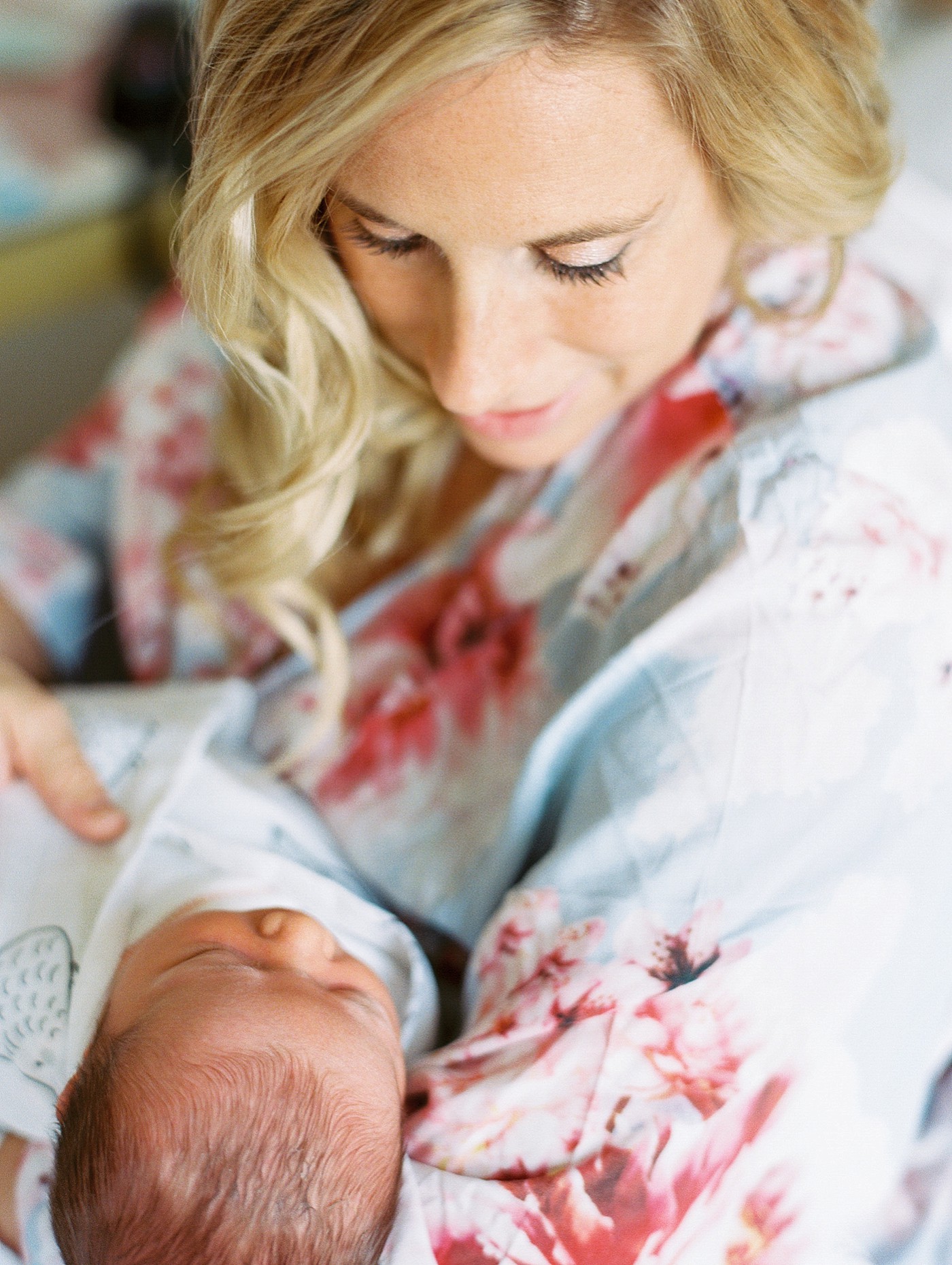 lifestyle newborn photography // chicago area and sterling dixon rock falls